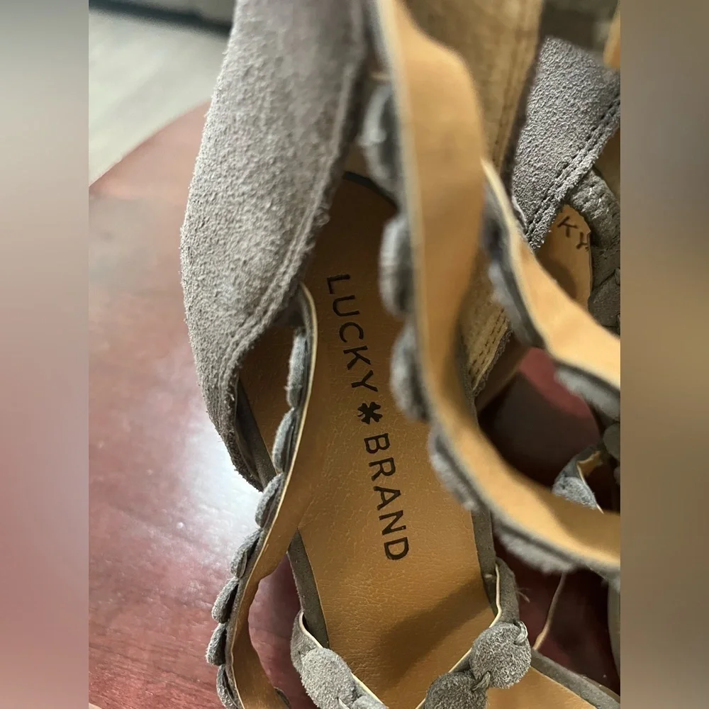 Lucky Brand LP Lameer Gray & Tan Platform Sandals, Size 8.5M
